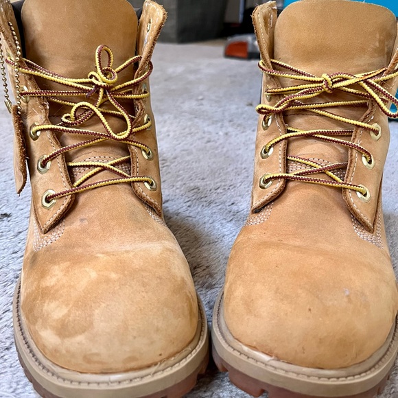 Men’s Timberland boots - Picture 3 of 9